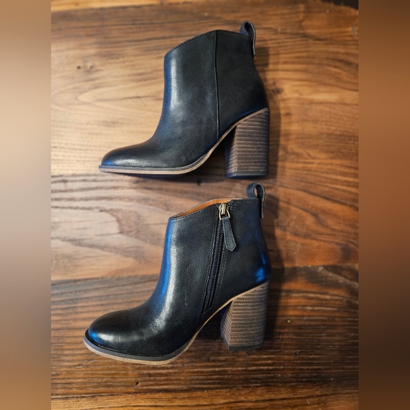 BP LANCE BLACK LEATHER WOMEN'S 4M ANKLE BOOT - Picture 2 of 6